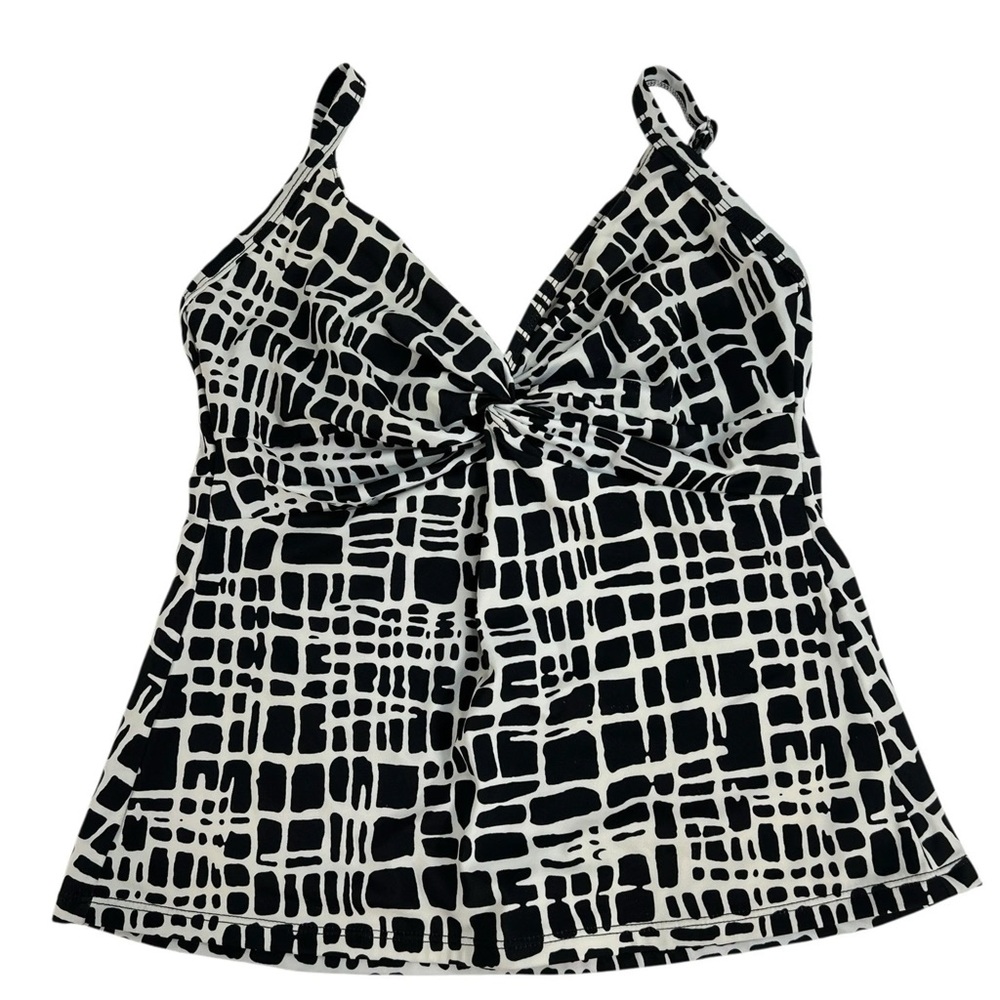 Black & White Patterned Tankini Top
